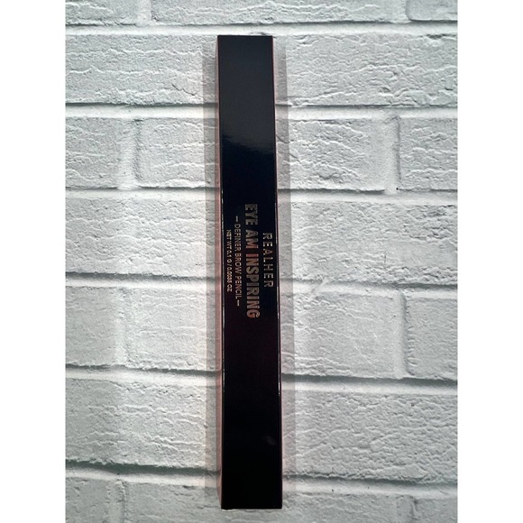 REALHER DARK BROWN DEFINER BROW PENCIL ‘EYE AM INSPIRING’ - Picture 2 of 8